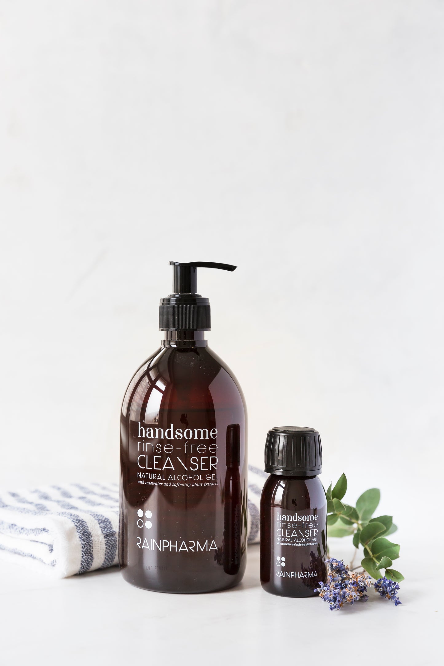 Handsome rinse free cleanser