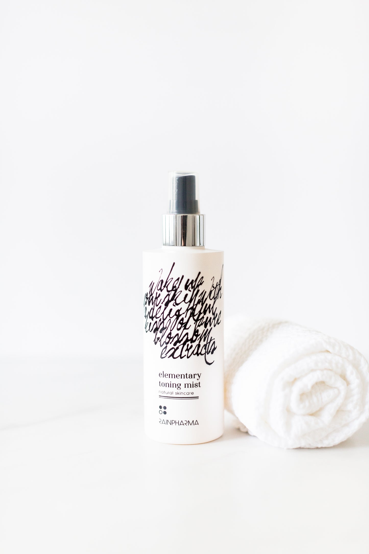 Elementary toning mist